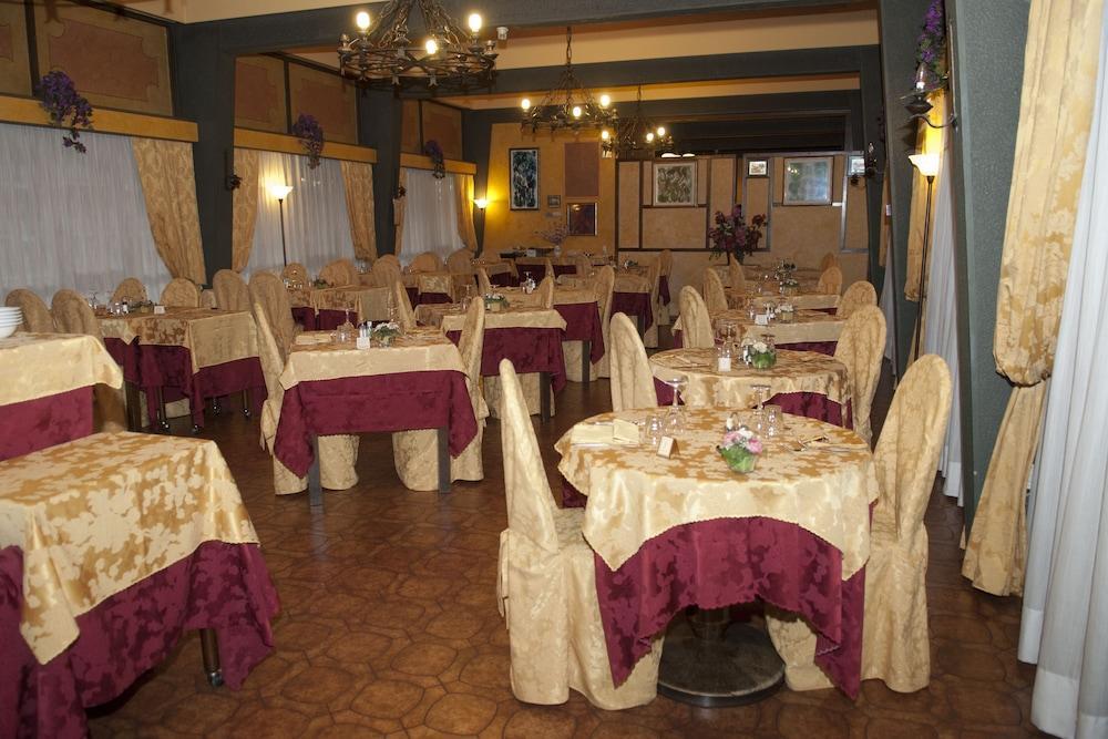 Ai Ronchi Motor Hotel ברשה מראה חיצוני תמונה