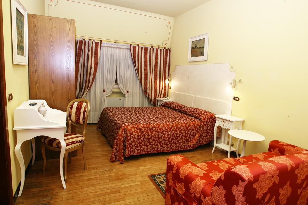 Ai Ronchi Motor Hotel ברשה חדר תמונה
