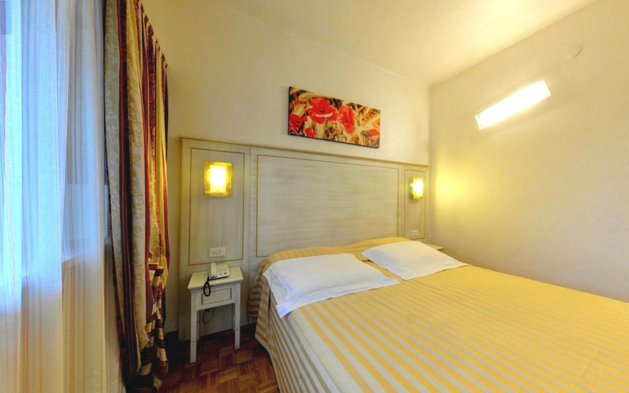 Ai Ronchi Motor Hotel ברשה מראה חיצוני תמונה