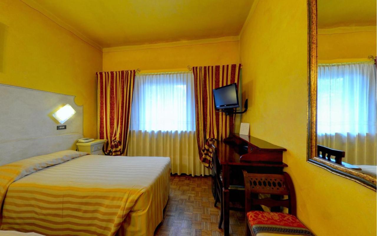 Ai Ronchi Motor Hotel ברשה מראה חיצוני תמונה