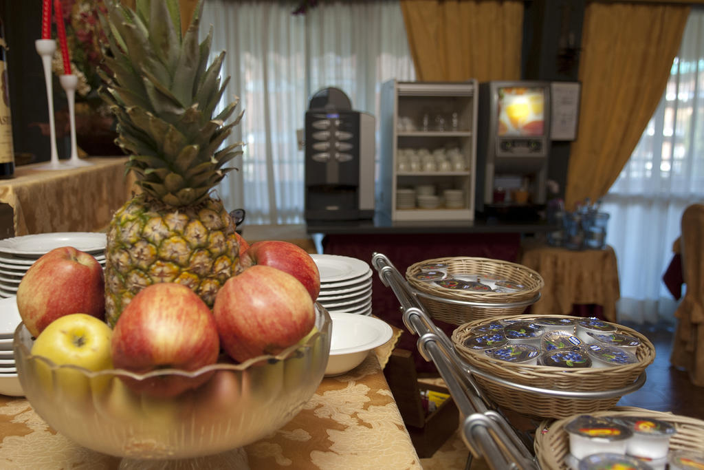 Ai Ronchi Motor Hotel ברשה מראה חיצוני תמונה
